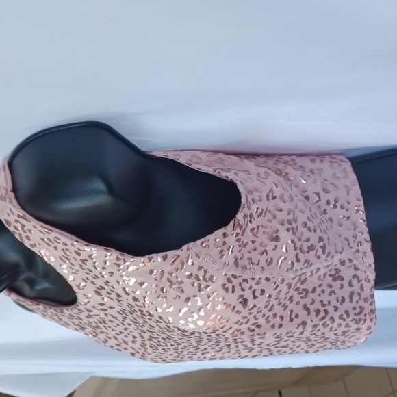 NWT Crane Pink/Animal Print/Shimmer Bodycore Cropped Tank.Barbiecore. Balletcore - Picture 2 of 6
